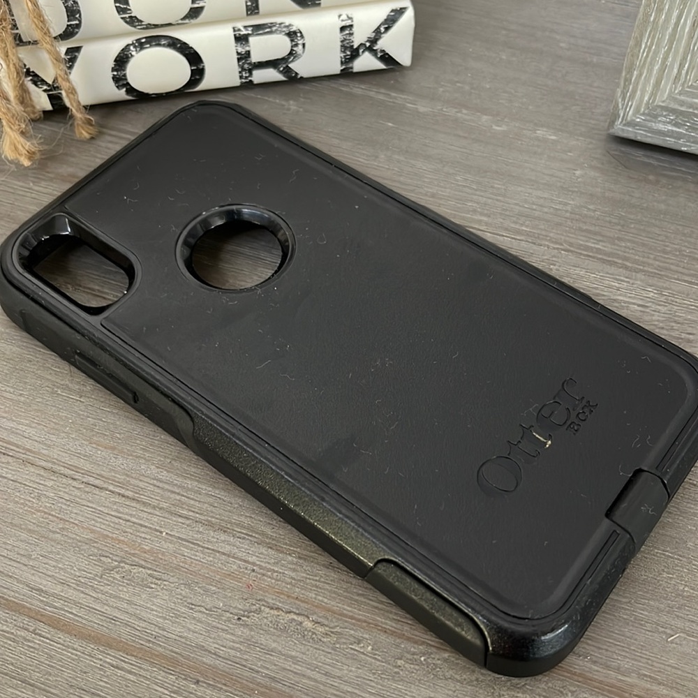 Otterbox Commuter case for iPhone XR 📱